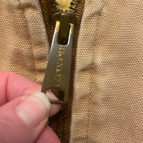 VTG Carhartt Tan Sherpa Lined Vest - Picture 8 of 9